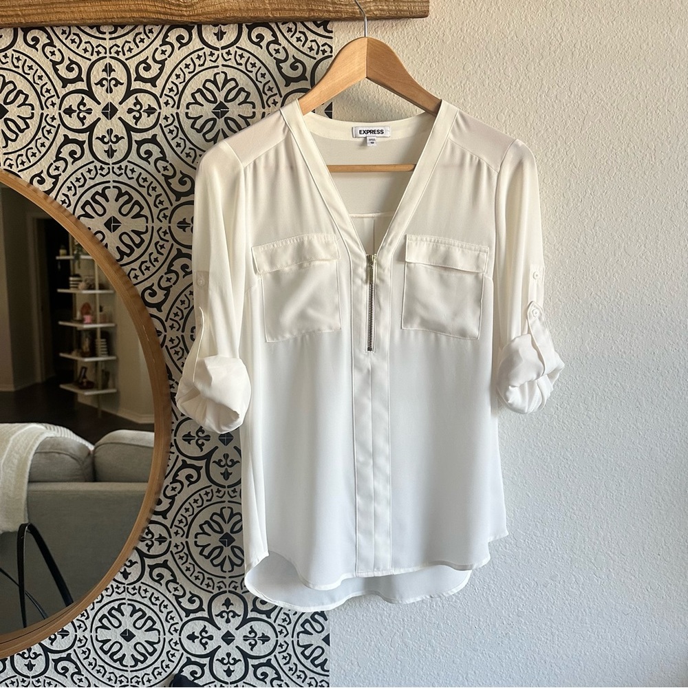 Express White ¾ sleeve to Long Sleeve Blouse with Zipper
